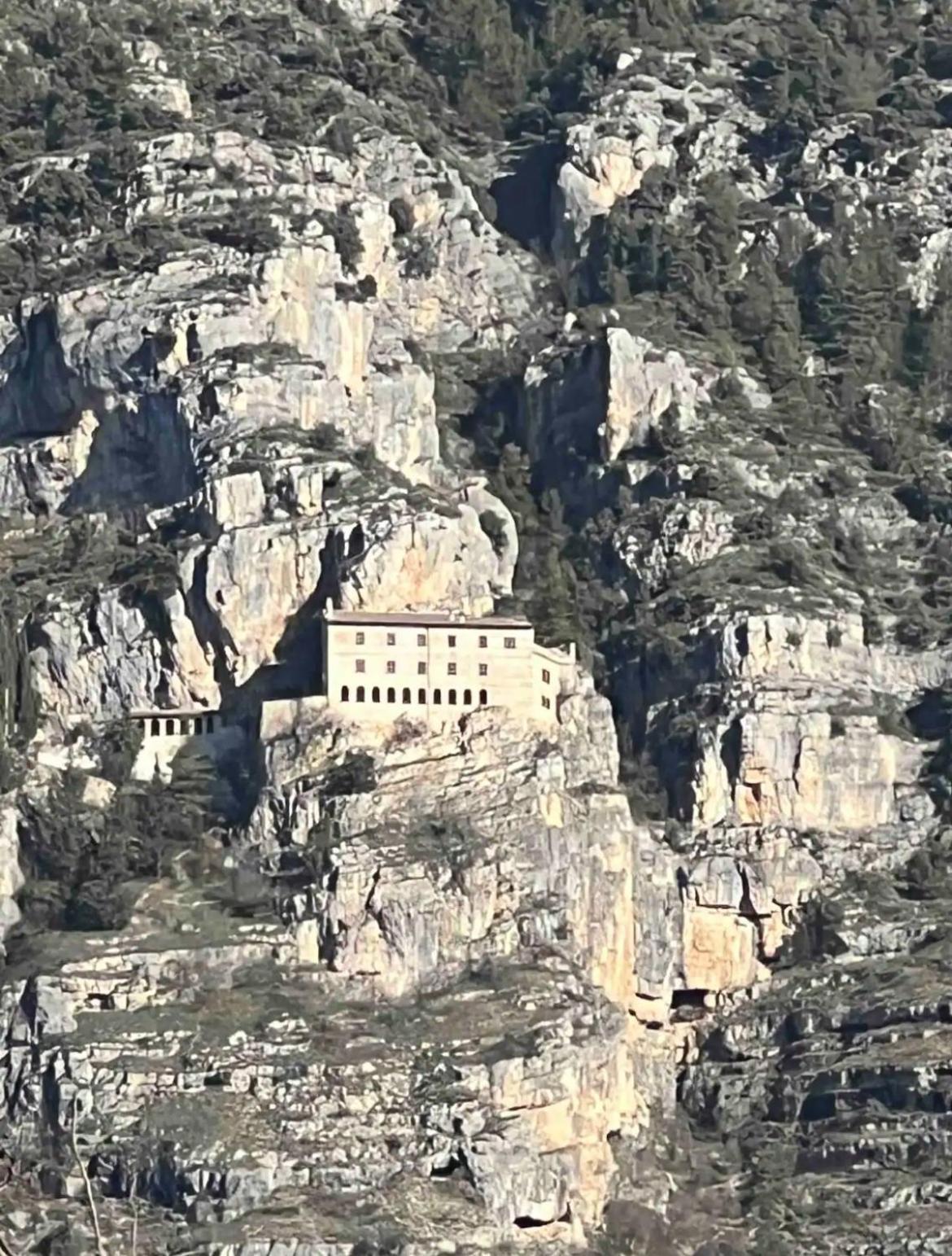 Villa Alberto Sulmona Bagian luar foto